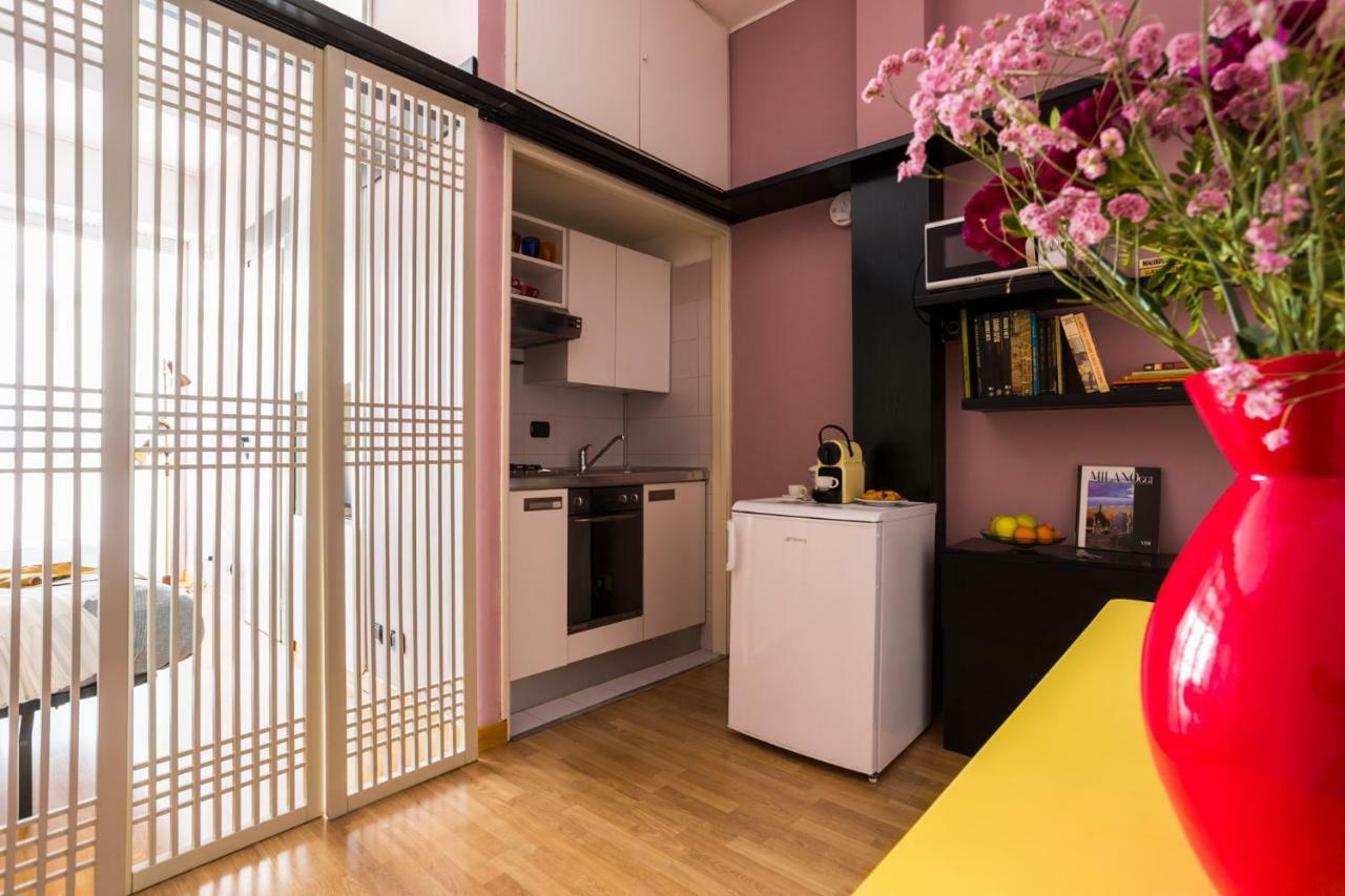 Lovely Studio With Terrace In The Heart Of Милано Екстериор снимка